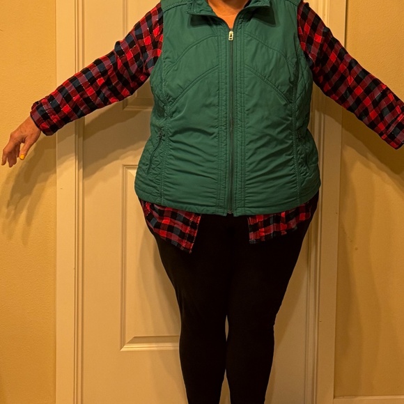 🍃 Coldwater Creek Quilted Zip Vest - Picture 9 of 9